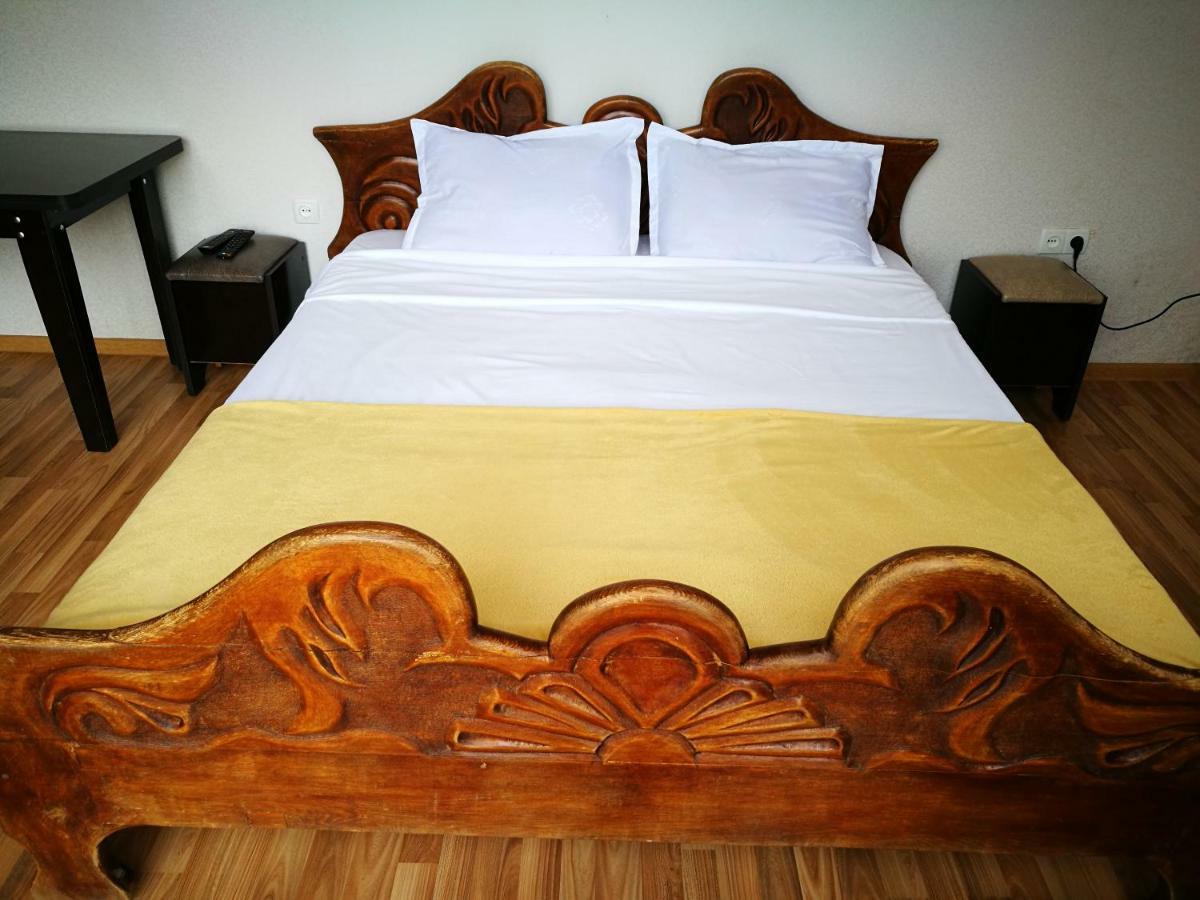 Agora Apartment Tbilisi ภายนอก รูปภาพ